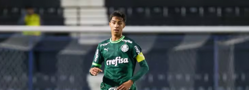 imagem da materia: Vitor Reis, cria do Verdão, projeta duelo contra Botafogo