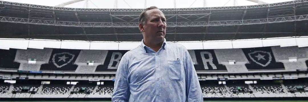 imagem da materia: Textor revela tentativa de contratar Abel Ferreira