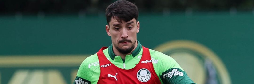 imagem da materia: Piquerez sofre lesão no joelho e passará por cirurgia