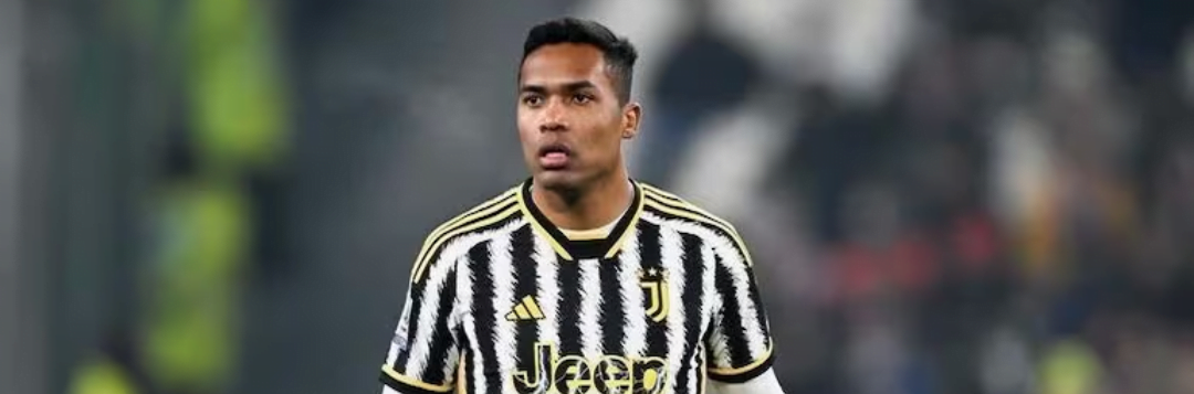 imagem da materia: Cicinho crava Alex Sandro como novo reforço do São Paulo