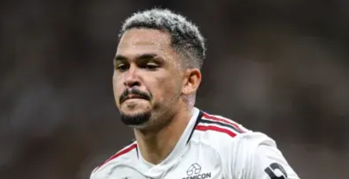 imagem da materia: Luciano será desfalque contra o Flamengo