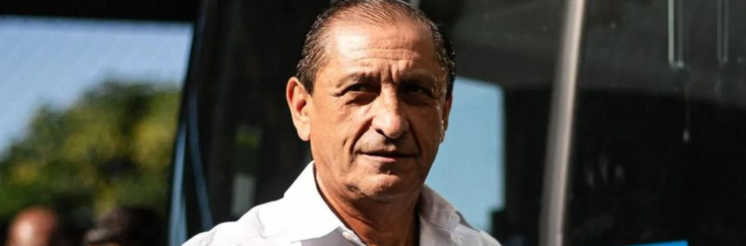 imagem da materia: Corinthians avalia Ramón Díaz como