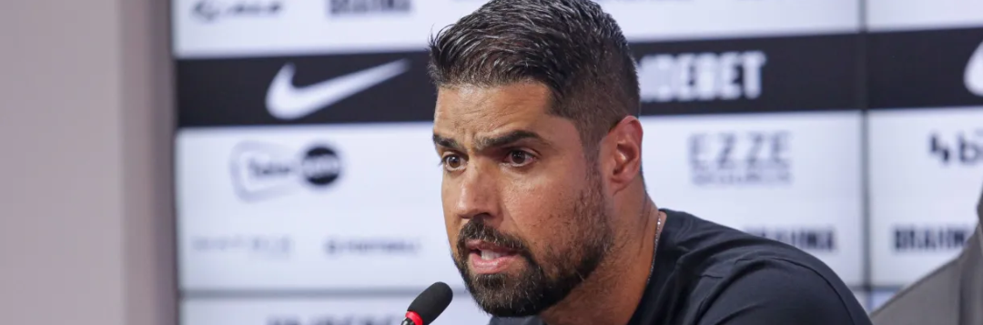 imagem da materia: António Oliveira defende trabalho após derrota no dérbi