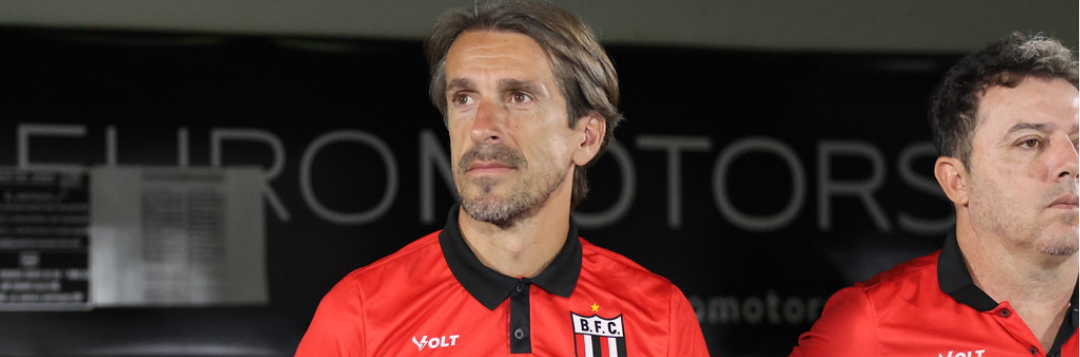 imagem da materia: Paulo Gomes elogia vitória do Botafogo-SP: 