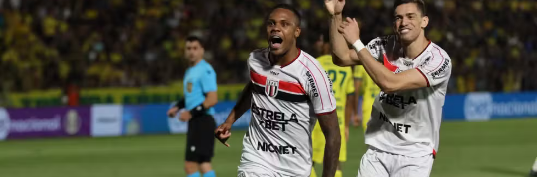 imagem da materia: Alexandre Jesus é o artilheiro do Botafogo-SP na Série B