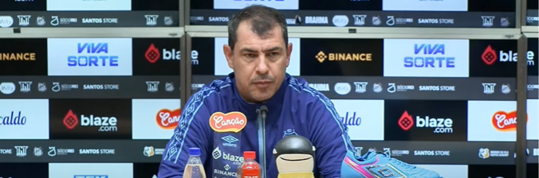 imagem da materia: Carille destaca comportamento, mas lamenta empate do Santos