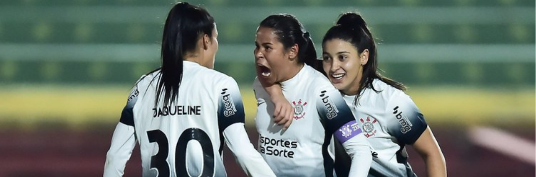 imagem da materia: Paulistas dominam e fazem as semis do Brasileiro Feminino