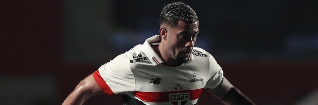 imagem da materia: São Paulo joga melhor, porém sofre derrota na Copa do Brasil