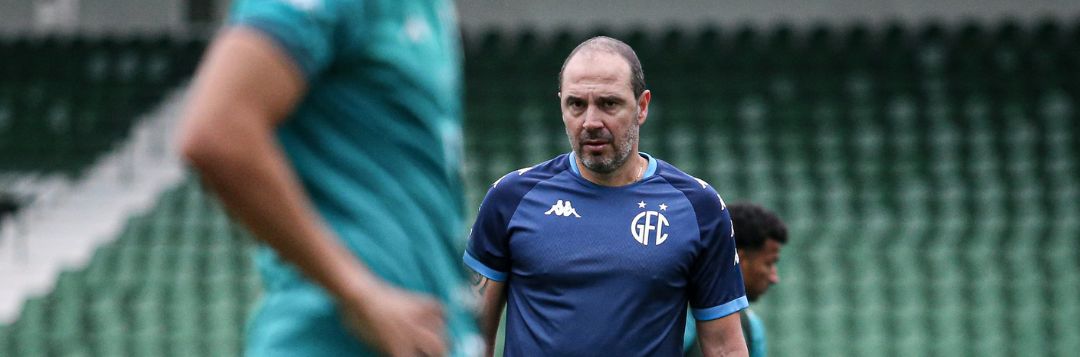 imagem da materia: Pelo Guarani, Allan Aal reencontra Vila Nova na Série B