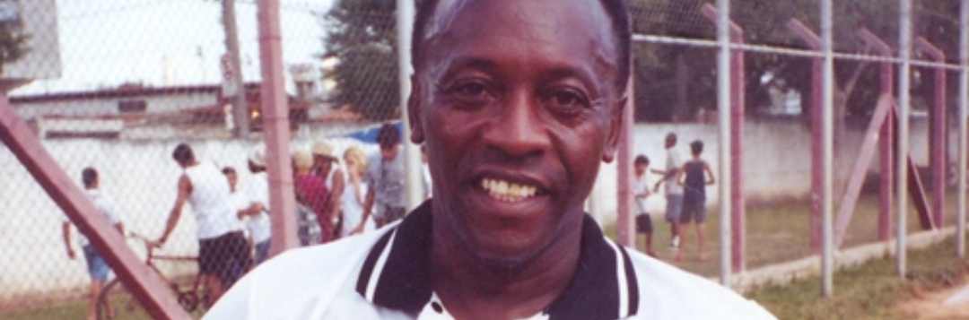 imagem da materia: Ex-Corinthians, Ivair Ferreira morre aos 79 anos
