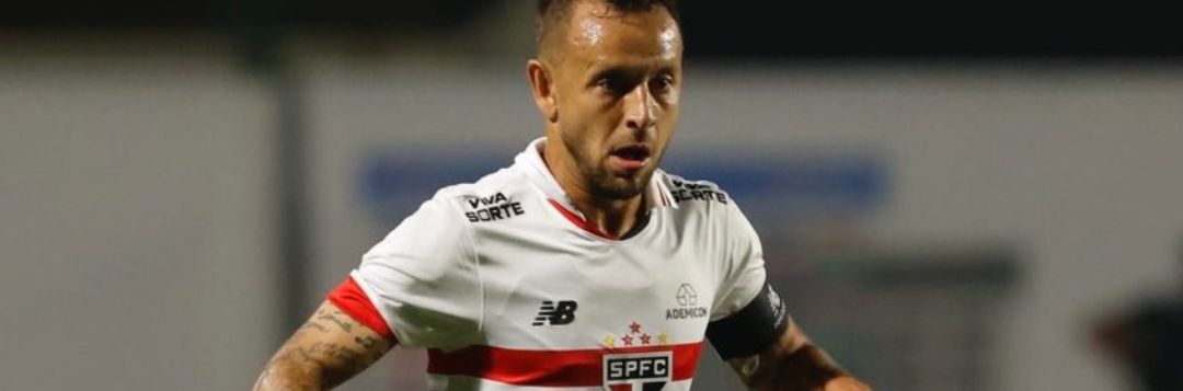 imagem da materia: São Paulo apresenta novo patrocinador 