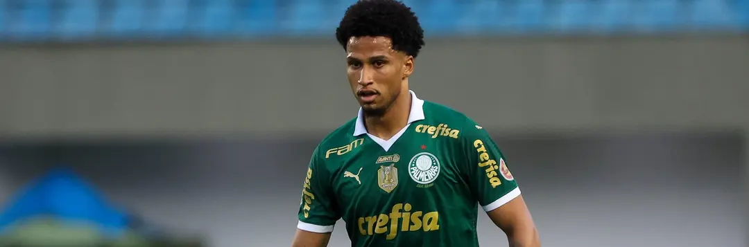 imagem da materia: Murilo é expulso e desfalca Palmeiras no Choque-Rei