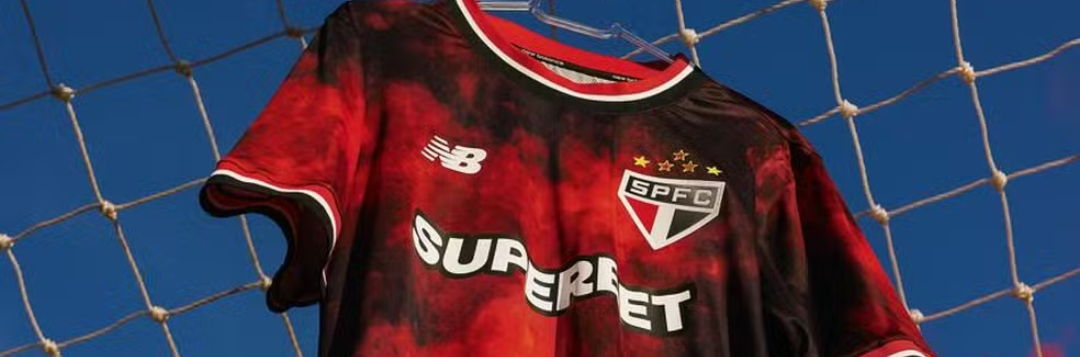 imagem da materia: São Paulo lança novo terceiro uniforme: Torcida que conduz