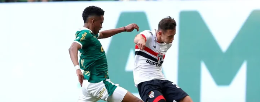 imagem da materia: Estêvão pede desculpas para Patryck, após choque em clássico