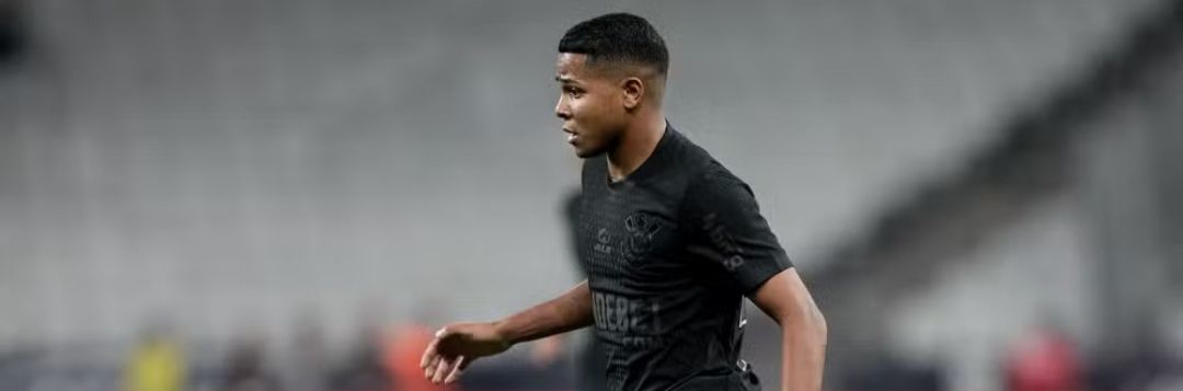 imagem da materia: Wesley pode receber proposta do futebol saudita