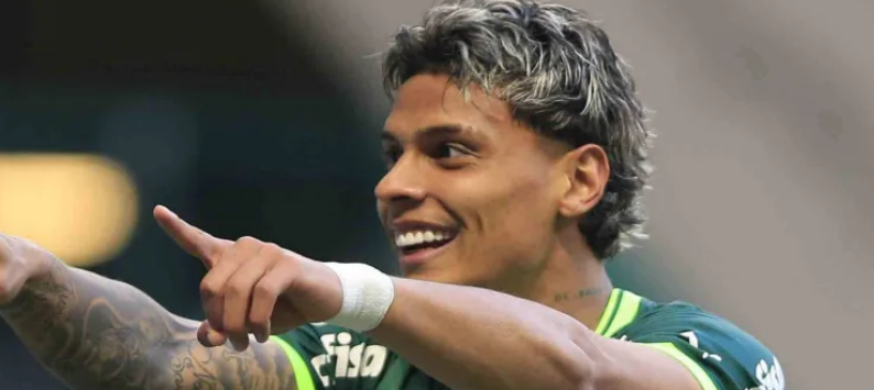 imagem da materia: Após interesse do PSG, Palmeiras segura Richard Ríos