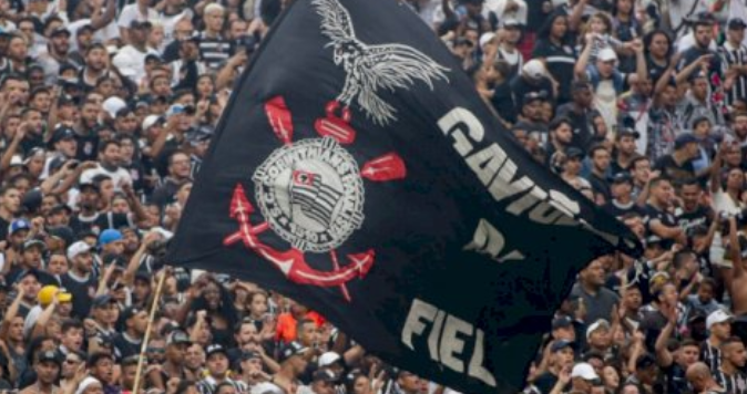 imagem da materia: Gaviões da Fiel é contra impeachment de Augusto Melo