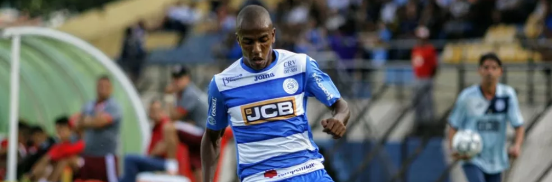 imagem da materia: Samuel antecipa embate com Lusa: