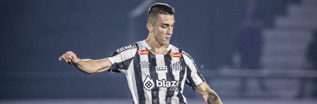 imagem da materia: João Schmidt lamenta empate contra o Guarani