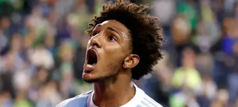 imagem da materia: Corinthians inicia negociações para contratar Talles Magno