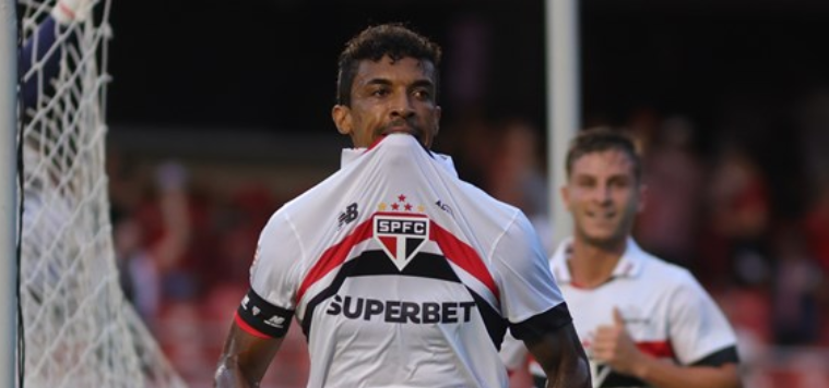 imagem da materia: Luiz Gustavo se consolida na equipe e impressiona Zubeldia
