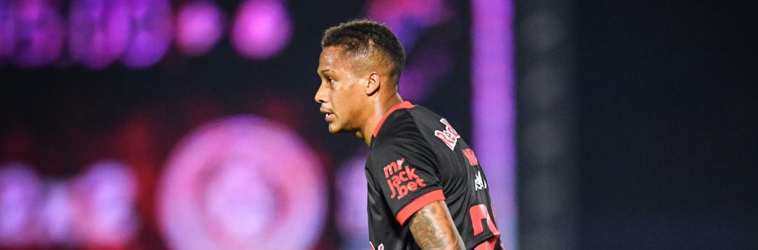 imagem da materia: Vitinho volta a marcar após 5 meses