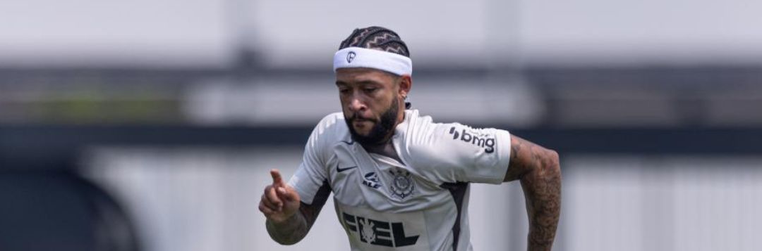 imagem da materia: Depay segue cronograma de preparação para sua estreia