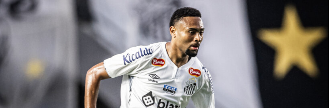 imagem da materia: Wendel celebra assistência e projeta duelo contra o Brusque