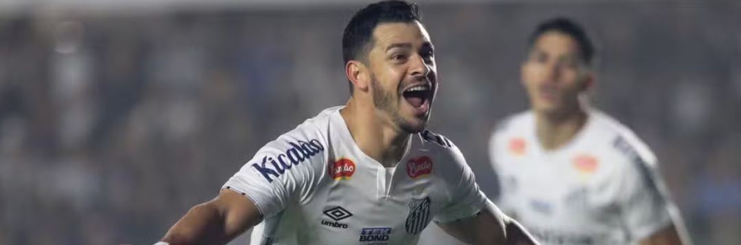 imagem da materia: Santos tem quarteto pendurado