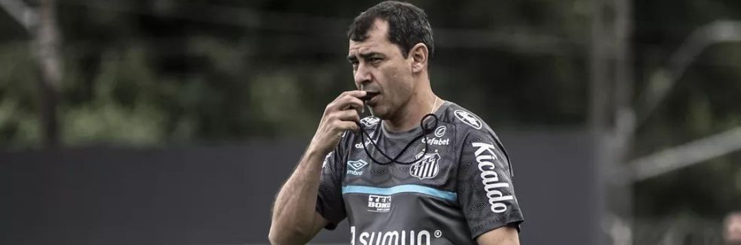 imagem da materia: Pressionado, Carille decide seu futuro contra o Brusque