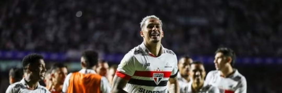 imagem da materia: São Paulo sofre virada e perde no Morumbis