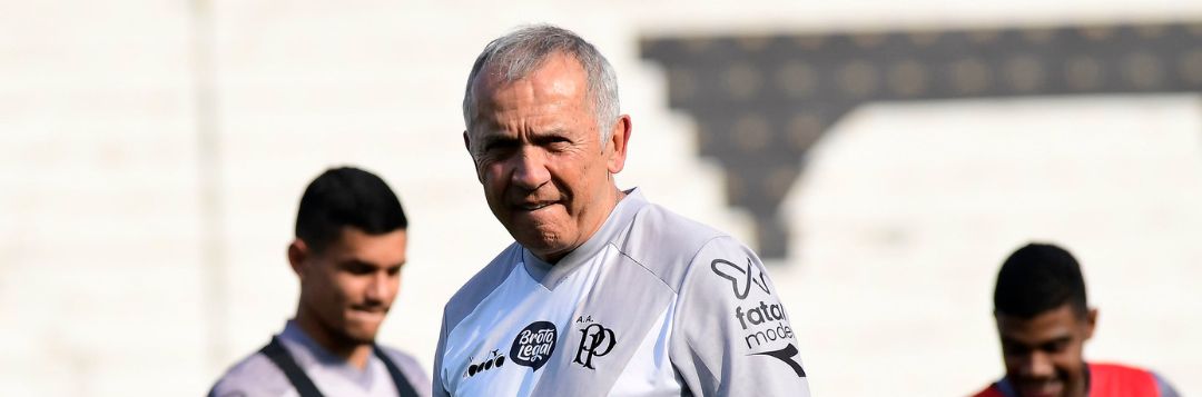 imagem da materia: Nelsinho pode repetir escalação pela primeira vez na Ponte