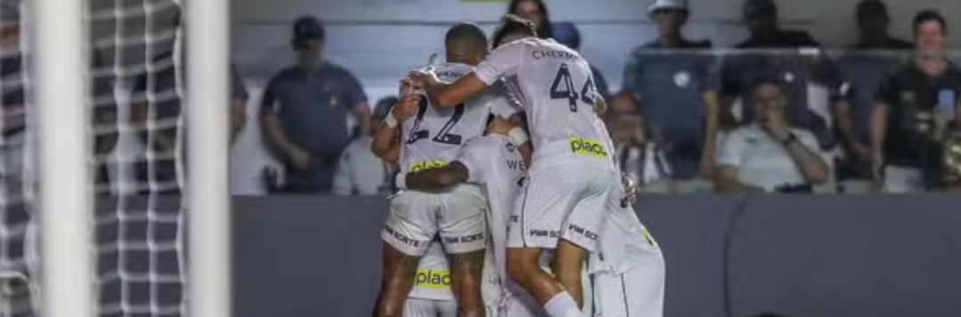 imagem da materia: Santos vence Operário e assume liderança de forma temporária
