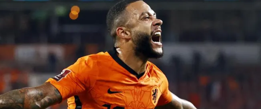 imagem da materia: Augusto Melo revela data de anúncio de Memphis Depay