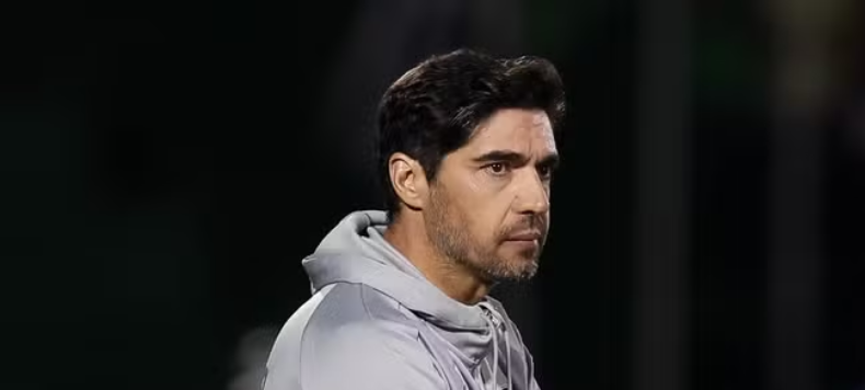 imagem da materia: Abel Ferreira fala sobre seu futuro no Palmeiras