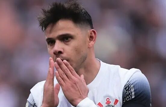 imagem da materia: Sem conversas por renovação, Romero quer seguir no Timão