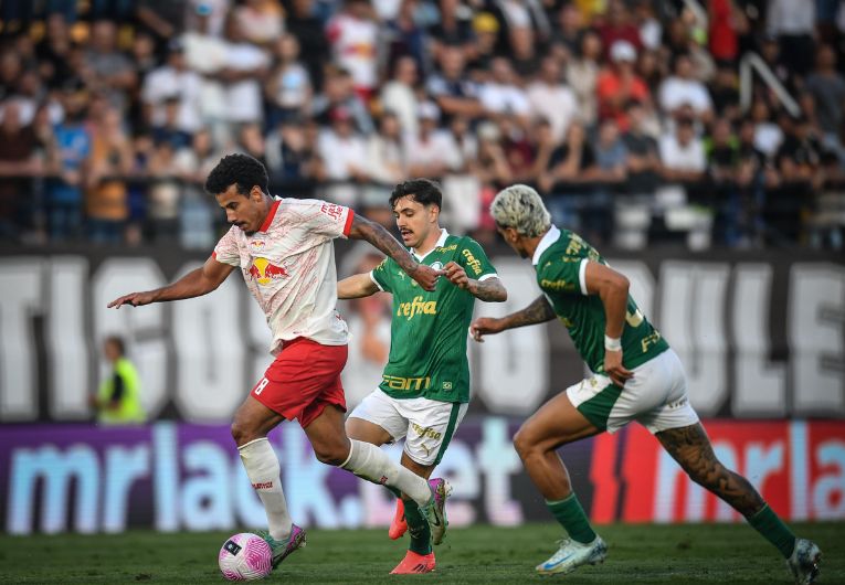imagem da materia: Em jogo equilibrado, Bragantino e Palmeiras termina empatado