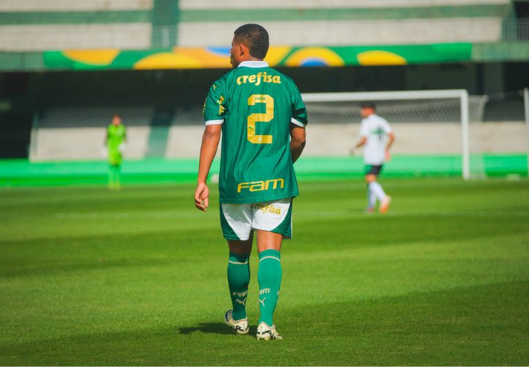 imagem da materia: Palmeiras vence Coritiba de virada na Copa do Brasil Sub-20