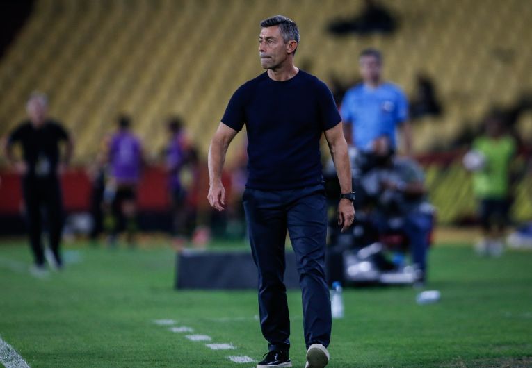 imagem da materia: Pedro Caixinha foi oferecido ao Grêmio