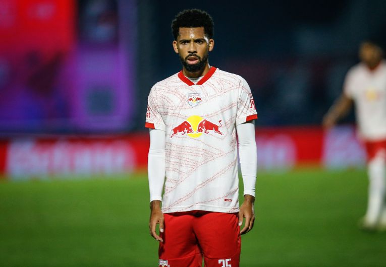 imagem da materia: Matheus Fernandes perde disputa contra o Barcelona-ESP