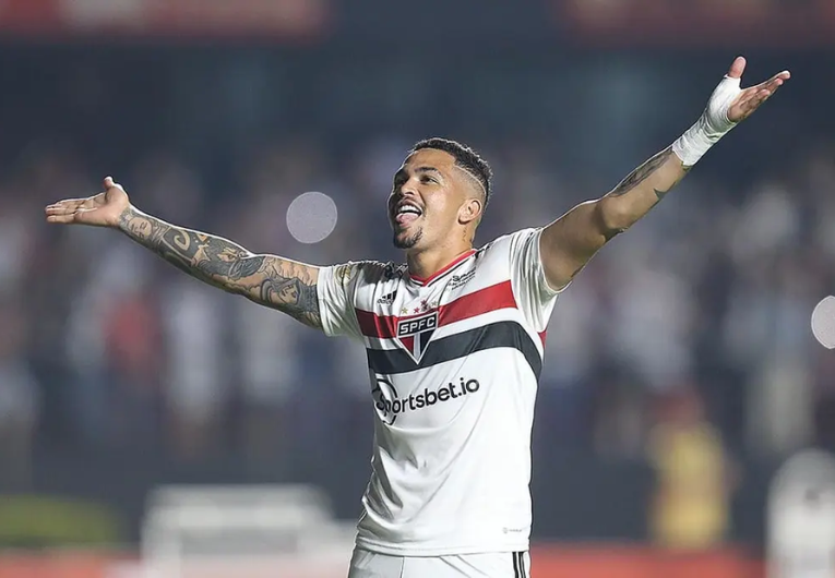 imagem da materia: Luciano busca meta pessoal neste final de temporada