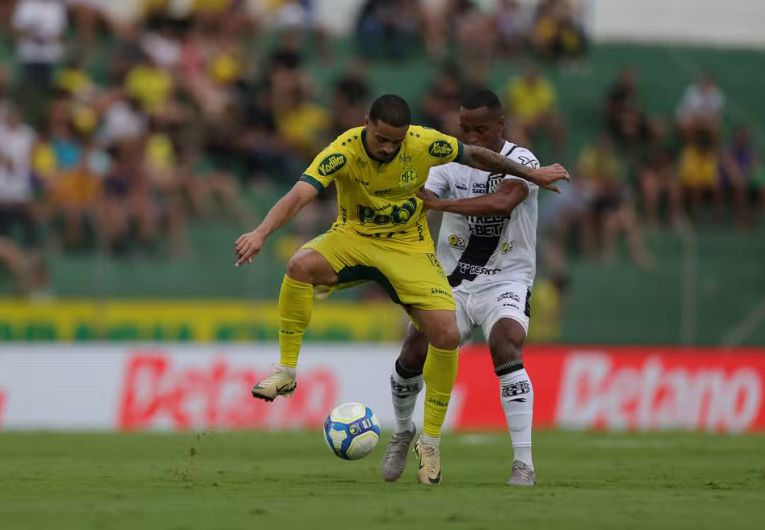 imagem da materia: Nenê Santana contraria placar e diz que Ponte “foi bem”