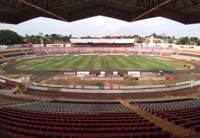 imagem da materia: Botafogo-SP x Operário: onde assistir e escalações