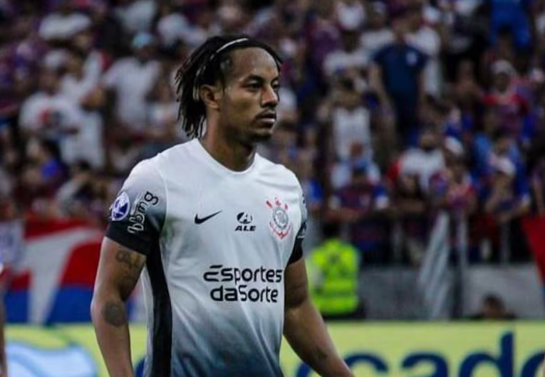 imagem da materia: André Carrillo pede 'virada de página', após eliminação