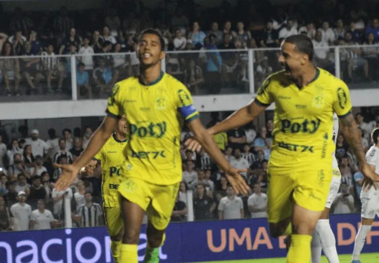 imagem da materia: Mirassol segue no G-4, mas vê concorrência apertar