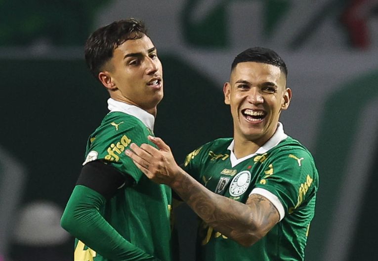 imagem da materia: Dupla do Palmeiras é destaque em ranking de zagueiros Sub-23