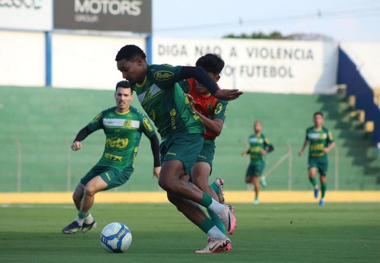 imagem da materia: Mirassol treina no Maião