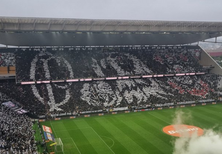 imagem da materia: Corinthians teve maior público de 2024 contra o Flamengo
