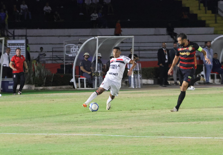 imagem da materia: Botafogo-SP tenta quebrar tabu de 23 anos contra o Sport