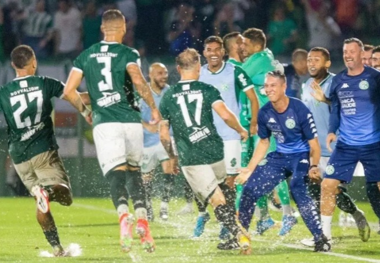 imagem da materia: Guarani enfrenta dérbi em situação oposta ao ano passado